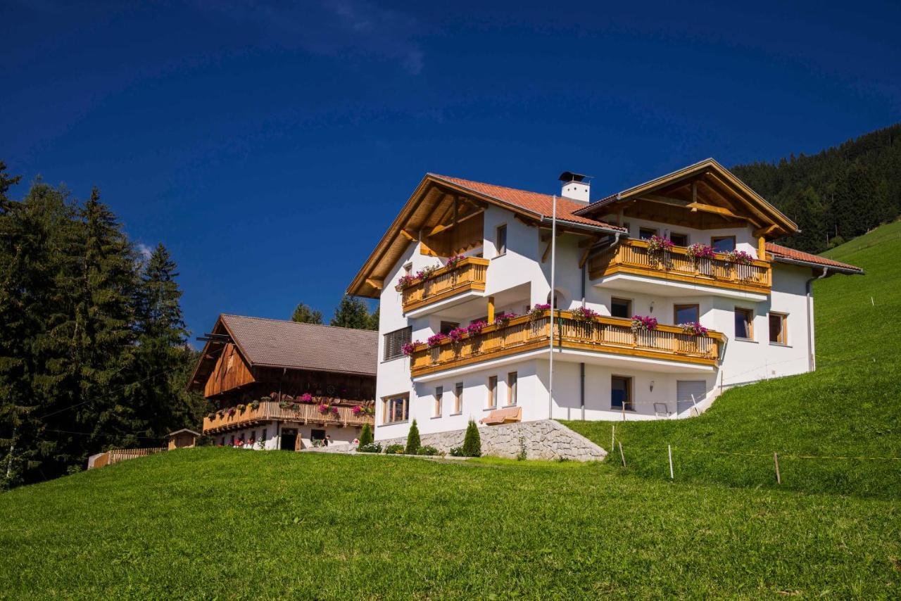 Perchnerhof Apartman Terento Kültér fotó